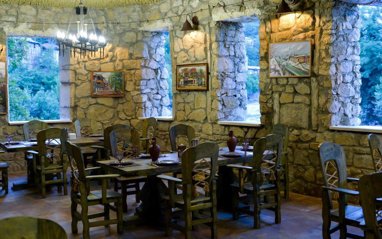 Hotel Magnolia In The City Centre Koutaïssi Extérieur photo